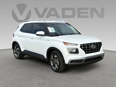 Used 2023 Hyundai Venue SEL