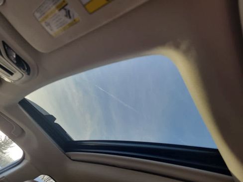 Used 2020 Subaru Outback Touring XT image 22