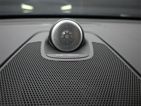 Used 2023 Volvo XC60 B5 Ultimate w/ Protection Package Premier image 31