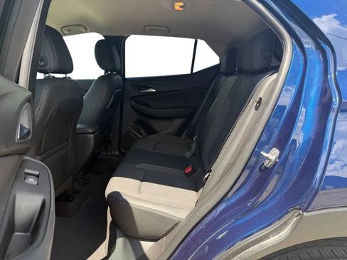 Used 2022 Buick Encore GX Preferred w/ Cold Weather Comfort Package FWD image 29