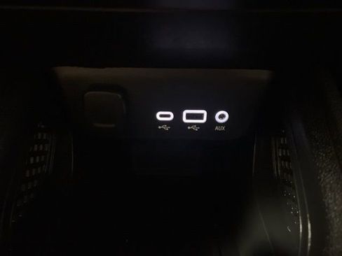 Used 2022 Chevrolet TrailBlazer LT w/ Convenience Package image 33