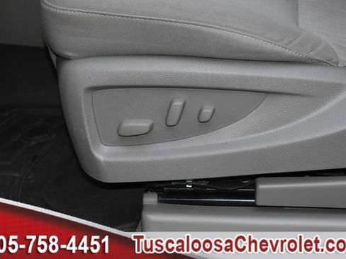 Used 2016 Chevrolet Tahoe LS w/ Enhanced Driver Alert Package image 19