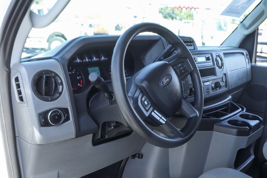 Used 2024 Ford E-450 and Econoline 450 Super Duty w/ Power Windows & Locks Group RWD image 18