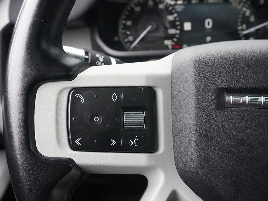 Used 2022 Land Rover Defender 110 SE AWD/4WD image 57