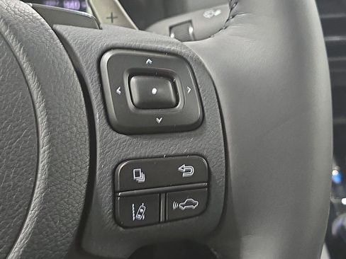 Used 2023 Lexus IS 300 w/ Comfort Package RWD image 16