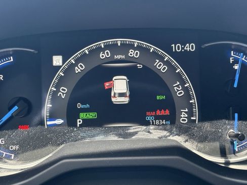 Certified 2025 Toyota RAV4 LE AWD/4WD image 15