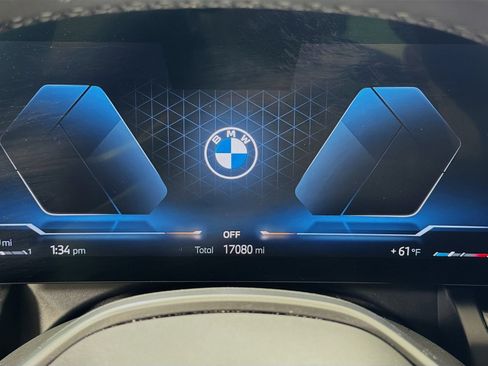 Used 2024 BMW 530i xDrive w/ Premium Package AWD/4WD image 14