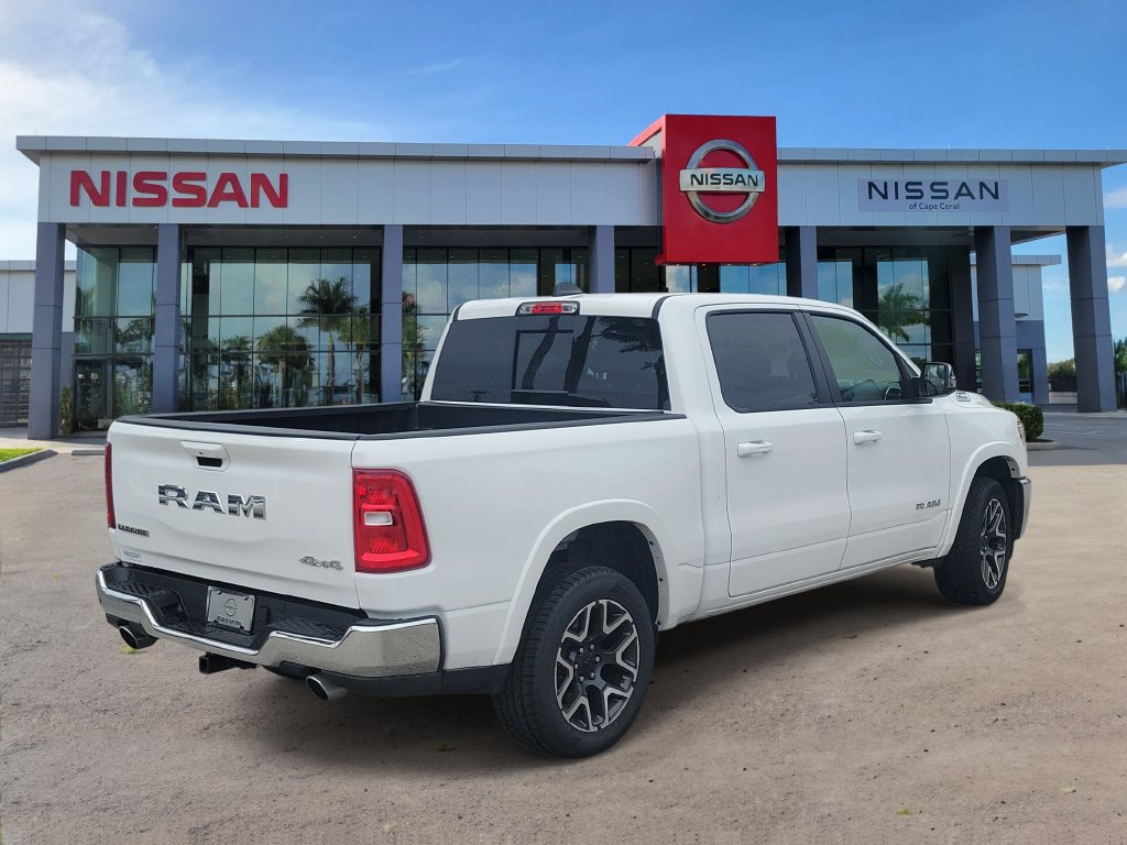 Used 2026 RAM 1500 Laramie AWD/4WD image 6