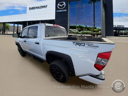 Used 2016 Toyota Tundra SR5 w/ SR5 Upgrade Package image 3