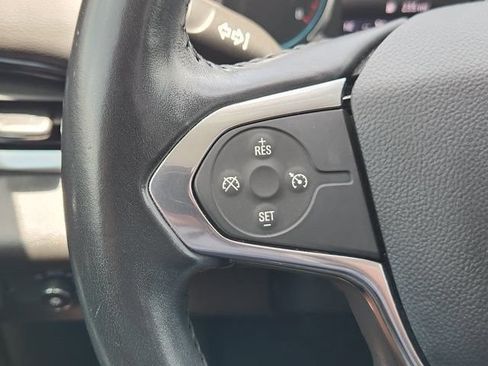 Used 2020 Chevrolet Traverse LT FWD image 28