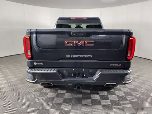 Used 2021 GMC Sierra 1500 AT4 image 4