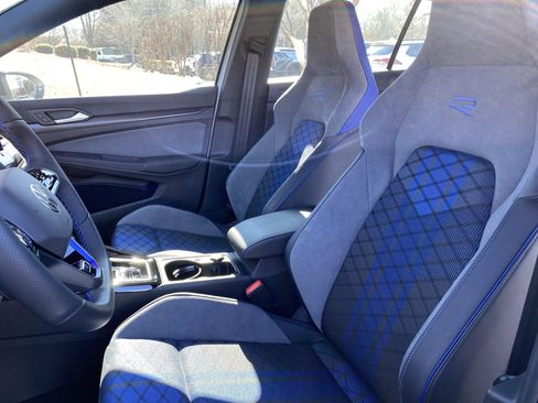 Used 2025 Volkswagen Golf R Black Edition w/ Euro Stye Package image 11