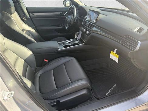 Used 2022 Honda Accord Sport image 17