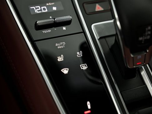 Certified 2023 Porsche Panamera 4S image 41