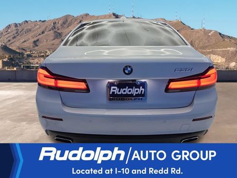 Used 2021 BMW 530i w/ Convenience Package RWD image 4