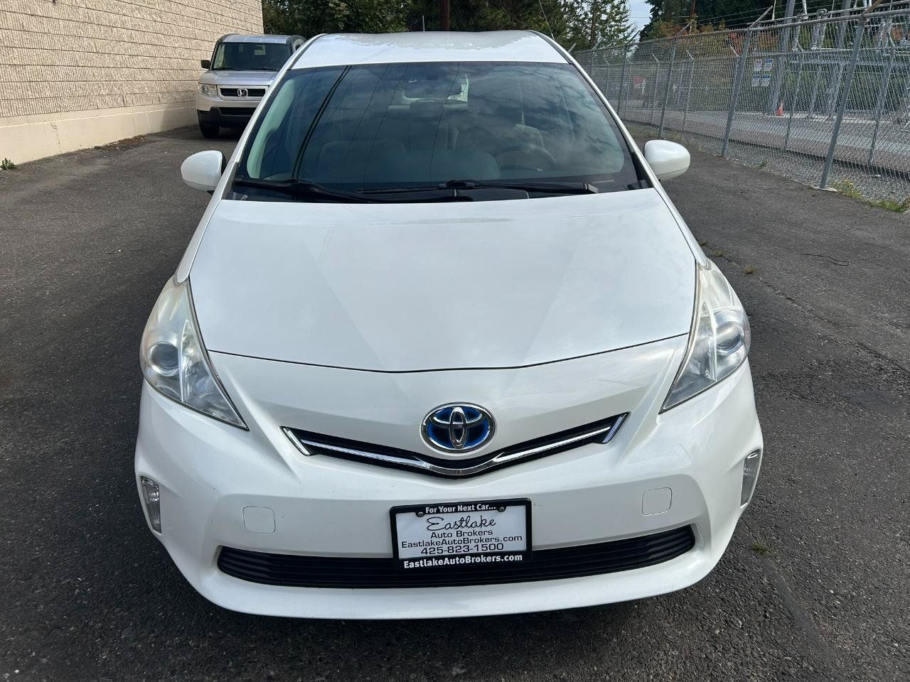 Used 2012 Toyota Prius V Three FWD image 2
