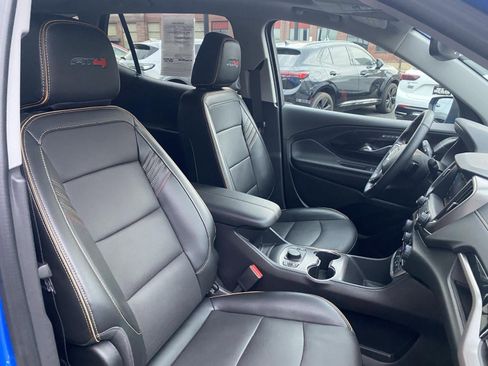 Used 2024 GMC Terrain AT4 w/ LPO, Floor Liner Package image 34