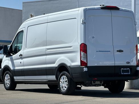New 2025 Ford E-Transit 148 Medium Roof w/ Load Area Protection Package image 5
