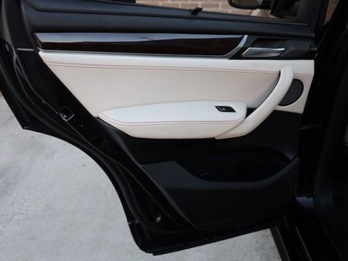 Used 2017 BMW X3 xDrive28i image 18