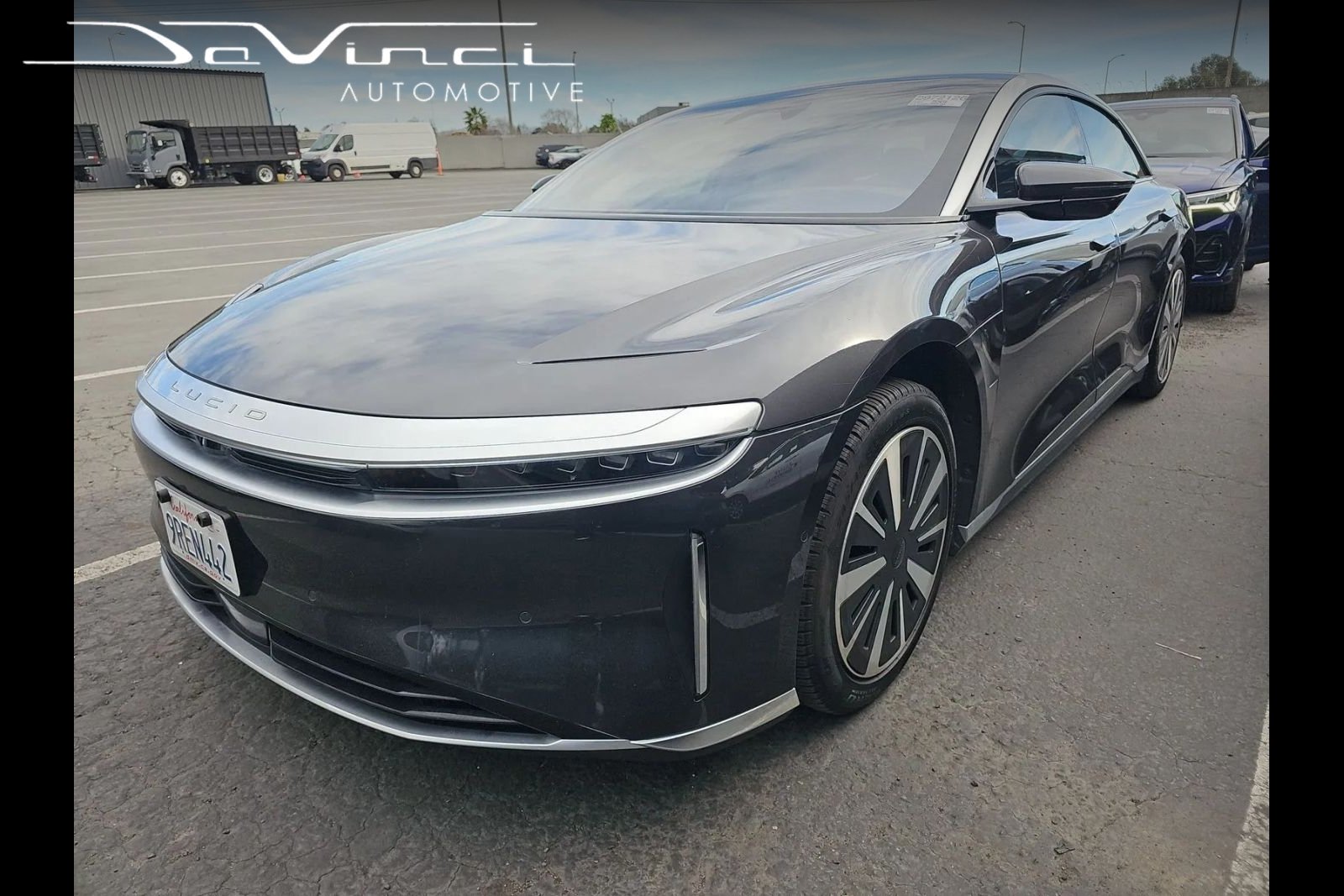 Used 2025 Lucid Air Touring AWD/4WD image 1