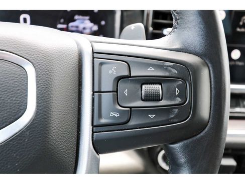 Used 2022 GMC Sierra 1500 SLT AWD/4WD image 16