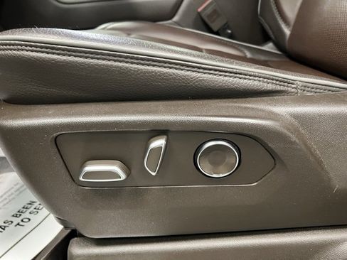 Used 2024 GMC Sierra 2500 Denali image 25