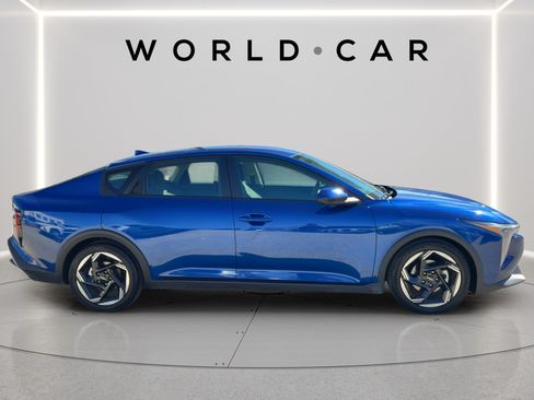 Certified 2025 Kia K4 EX FWD image 8