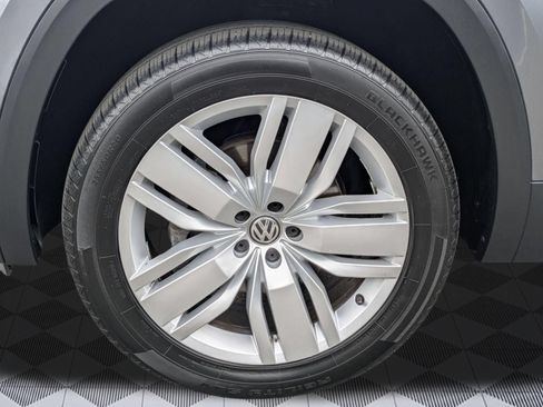 Used 2019 Volkswagen Atlas SE w/ Panoramic Sunroof Package AWD/4WD image 9