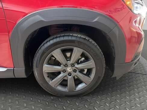 Used 2023 Honda Pilot Touring image 24