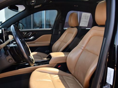 Used 2021 Lincoln Corsair Reserve w/ Equipment Group 201A image 13