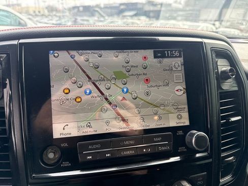 Used 2021 Nissan Titan PRO-4X w/ Pro-4x Convenience Package image 19