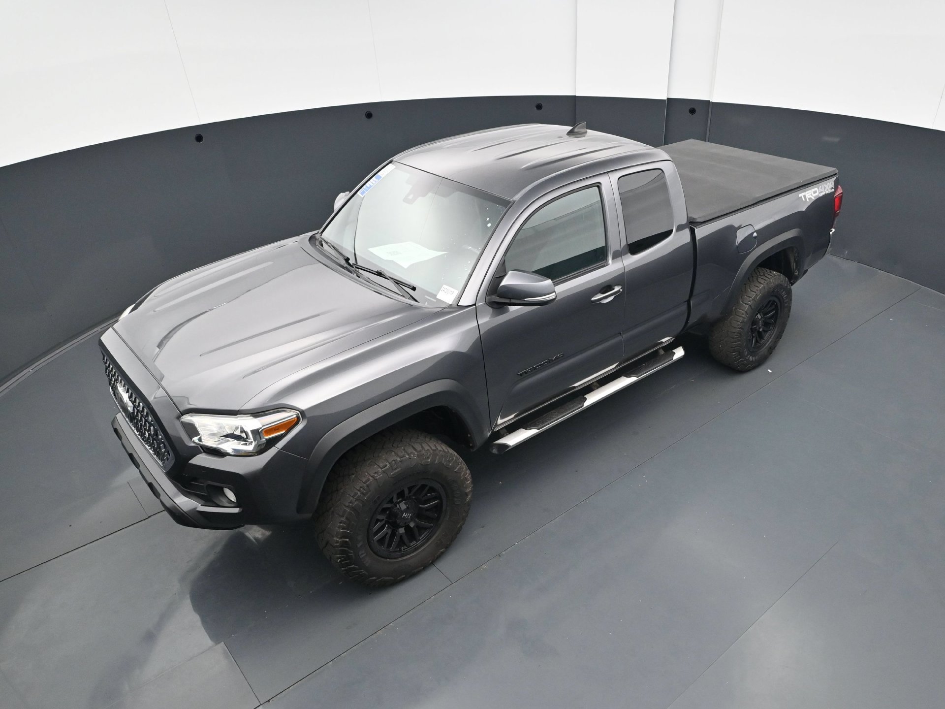 Used 2019 Toyota Tacoma TRD Off-Road AWD/4WD image 37
