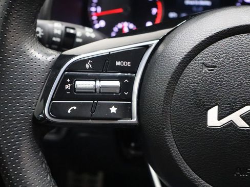 Used 2023 Kia Forte GT-Line w/ GT-Line Premium Package image 18