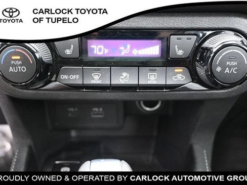 Used 2023 Nissan Kicks SR w/ SR Premium Package FWD image 27