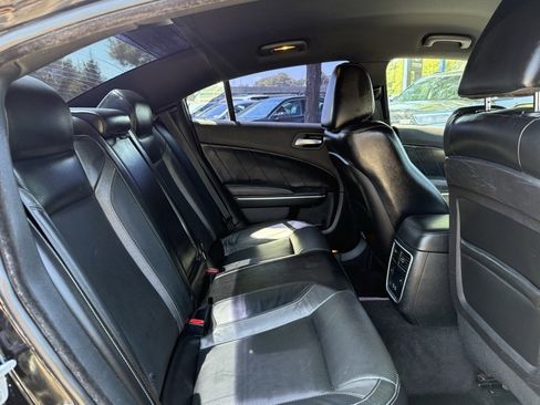 Used 2018 Dodge Charger R/T image 26