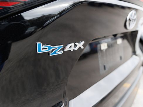 Used 2024 Toyota bZ4X XLE image 11