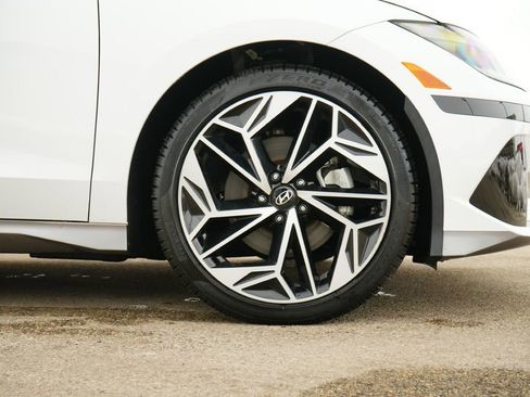 Certified 2024 Hyundai Ioniq 6 SEL image 10