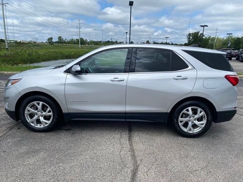 Used 2018 Chevrolet Equinox LT FWD image 4