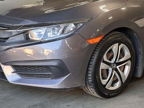 Used 2018 Honda Civic LX image 8