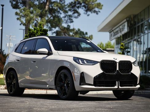 New 2026 BMW X3 xDrive30i w/ Premium Package AWD/4WD image 1