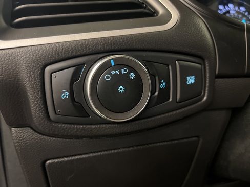 Certified 2023 Ford Edge SEL image 23