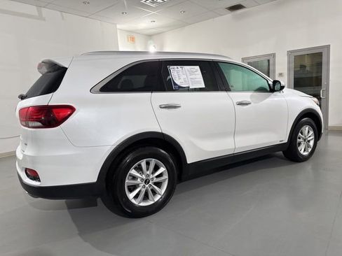 Used 2019 Kia Sorento LX w/ Option Group 020 image 16