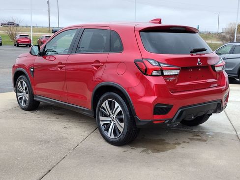 Used 2024 Mitsubishi Outlander Sport ES AWD/4WD image 16