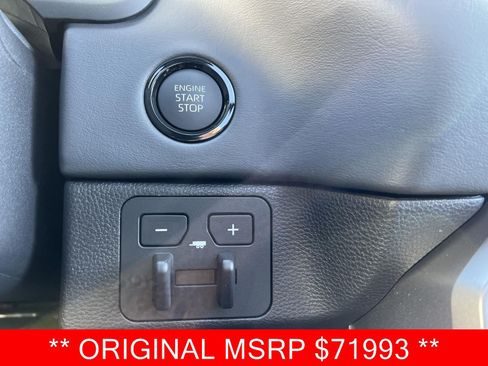 Used 2026 Toyota Tundra Platinum AWD/4WD image 5