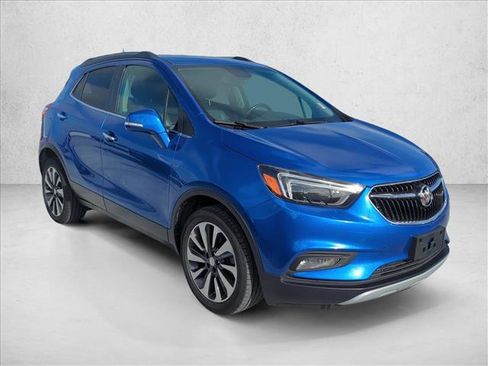 Used 2018 Buick Encore Essence image 3
