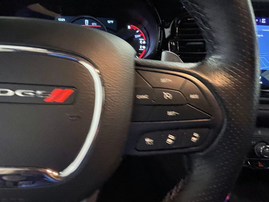 Used 2025 Dodge Durango R/T AWD/4WD image 38