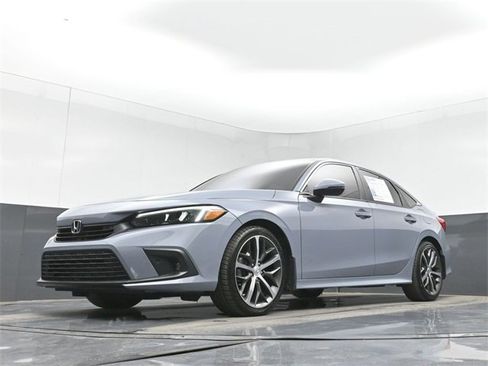 Used 2022 Honda Civic Touring image 44