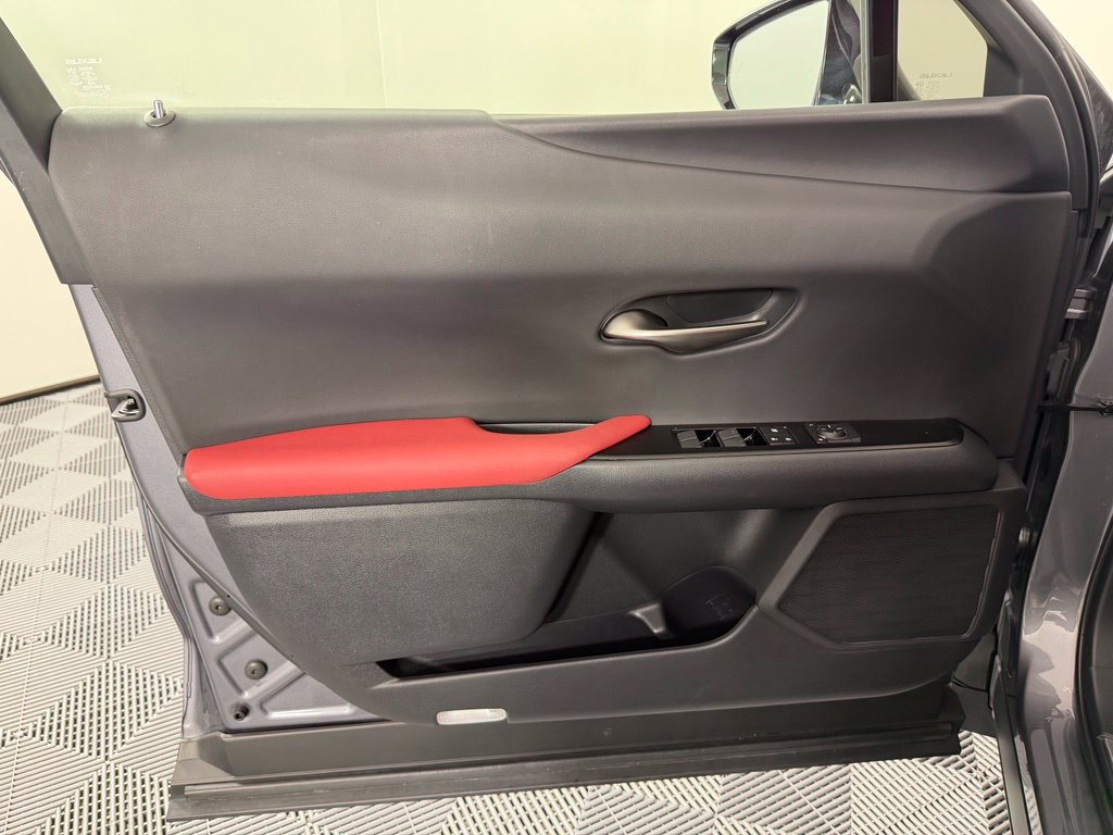 Used 2021 Lexus UX 250h F Sport AWD/4WD image 15