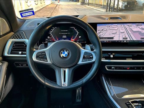 Used 2024 BMW X7 M60i w/ Executive Package image 5