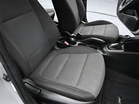 Used 2019 Hyundai Accent SE image 25